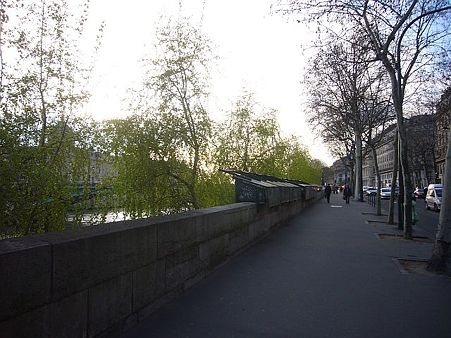 P2370992