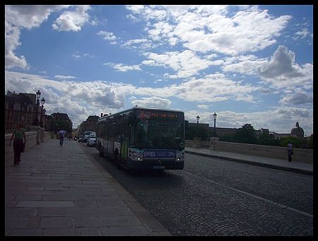 P2530593