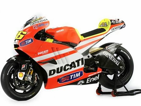 ducati_desmosedici_rossi_46