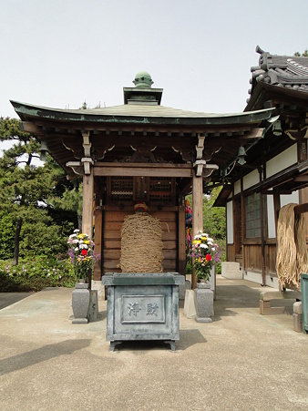しばられ地蔵（南蔵院）