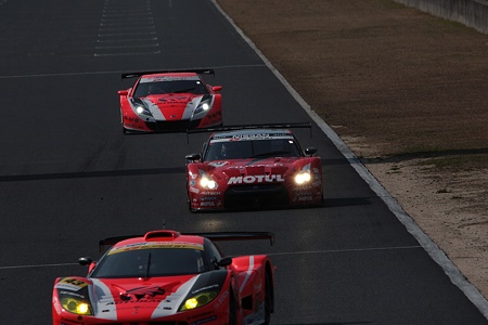MOTUL AUTECH GT-R 13