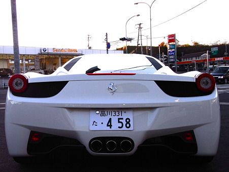 458 イタリア リヤ