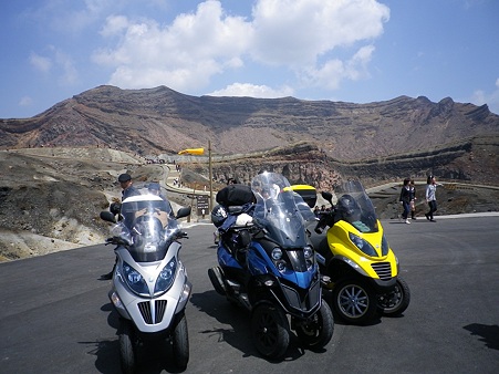 20100503阿蘇山火口1