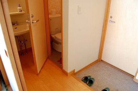 客室トイレ