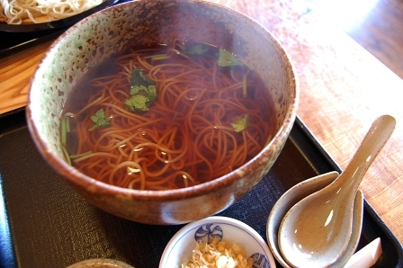 かけそば600円