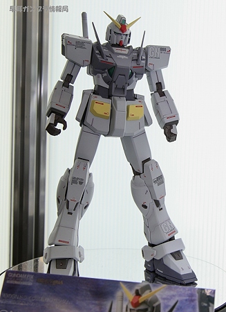 GUNDAM FIX FIGURATION METAL COMPOSITE GN-000 Oガンダムの展示01
