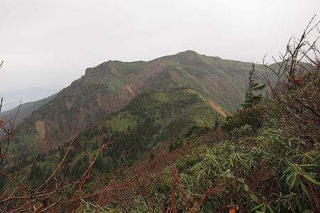20111030-121652 武尊山を望む